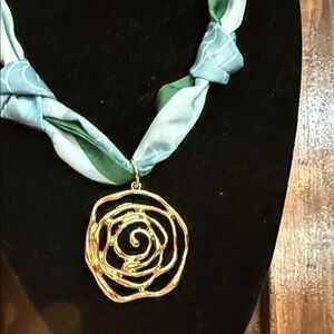 Scarf Necklace with beautiful Flower Gold pendant
